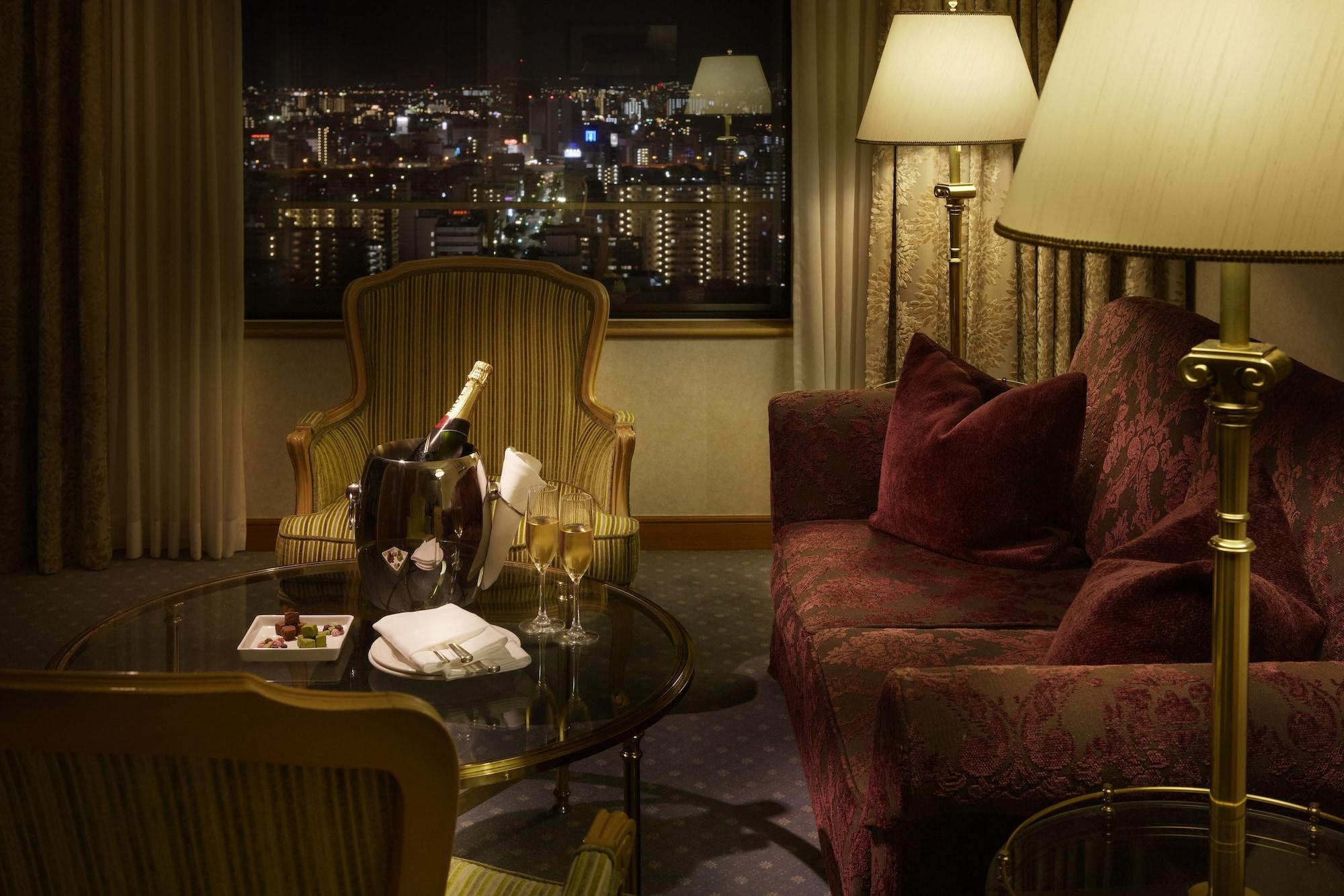 Hotel Agora Regency Osaka Sakai Сакаи Экстерьер фото A suite at the Waldorf-Astoria