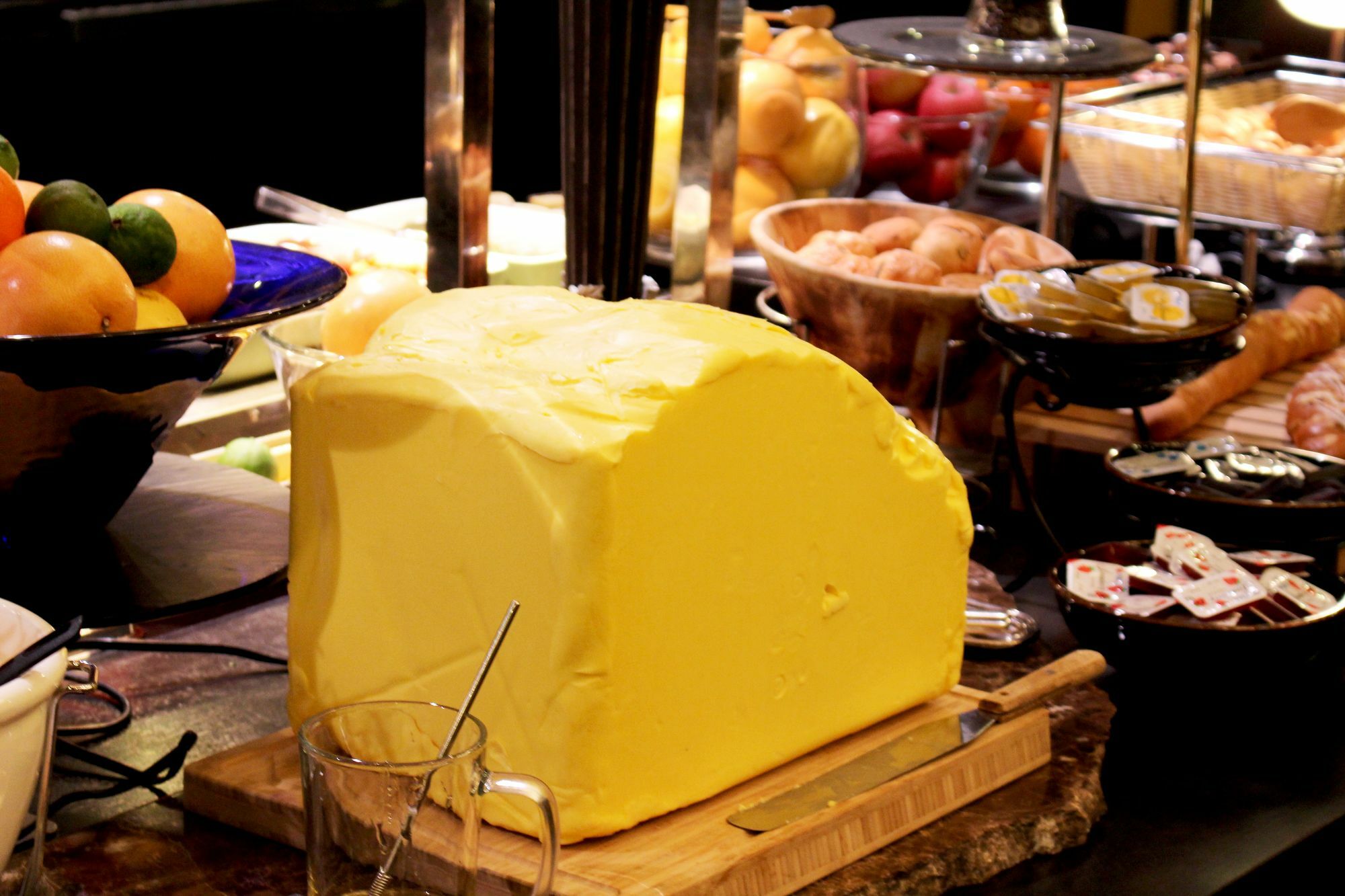 Hotel Agora Regency Osaka Sakai Сакаи Экстерьер фото Edam cheese